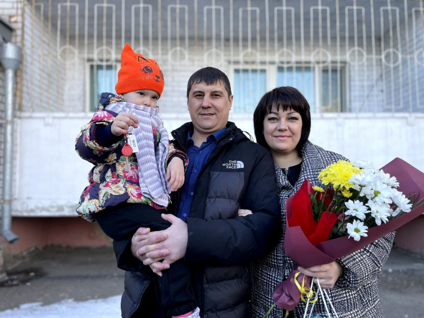 Металлурги Аксу встречают Наурыз в новых квартирах